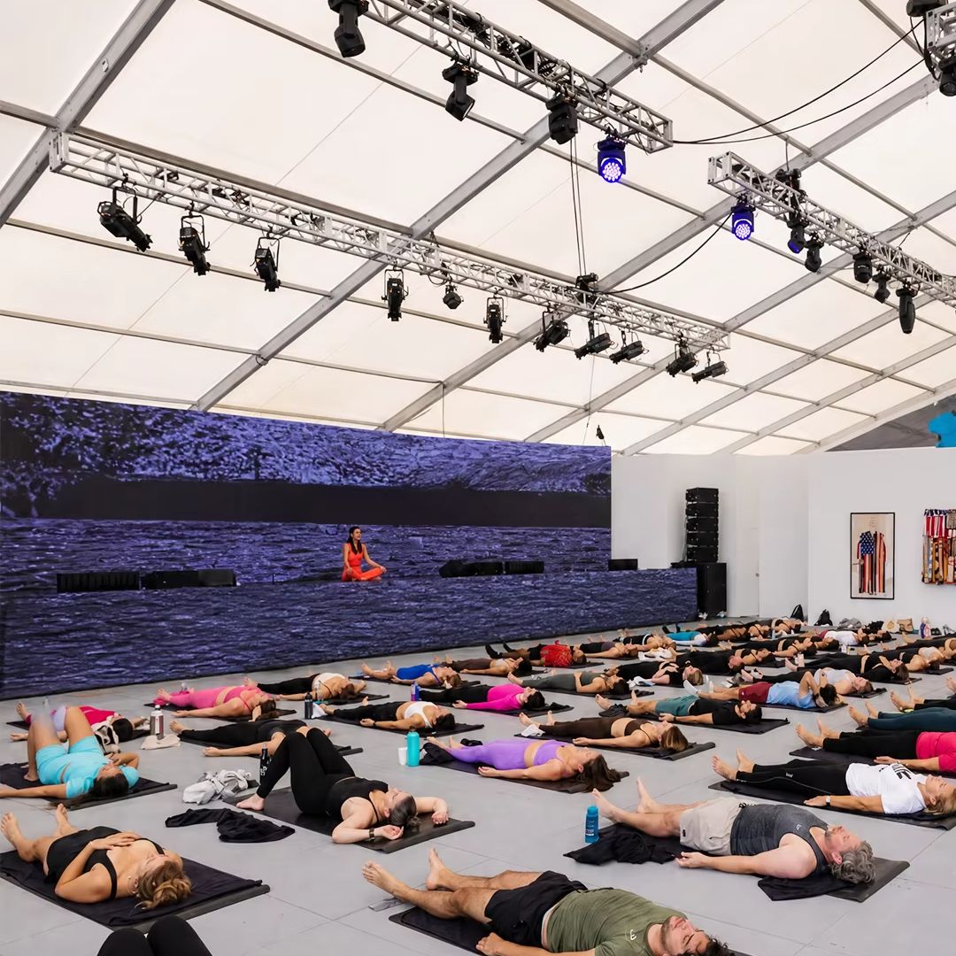 เต็นท์อะเทรียมอะลูมิเนียมสีขาว - Yoga Fitness Retreat บทวิจารณ์และราคา